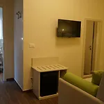 Palace מלון 4*