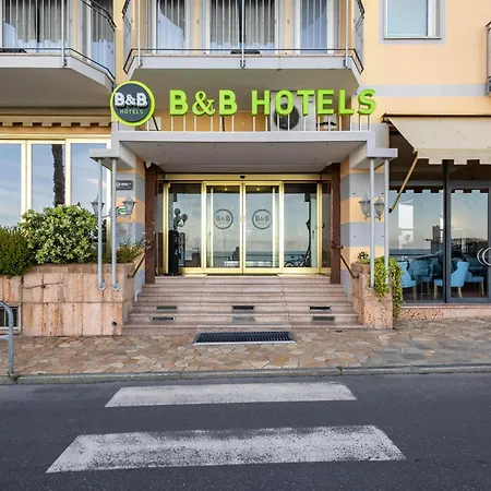 Hotel Palace Diano Marina