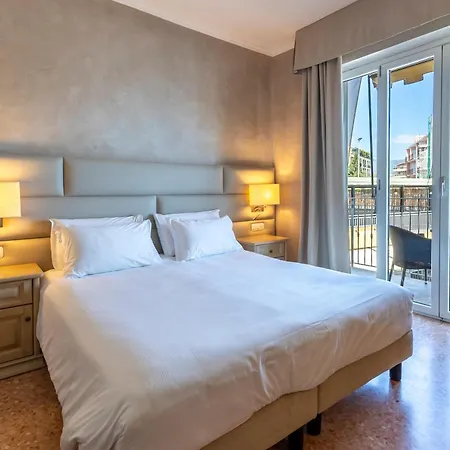 Palace Ντιάνο Μαρίνα