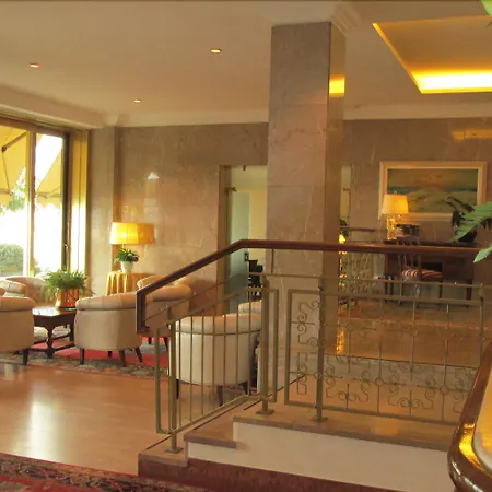 Hotel Palace