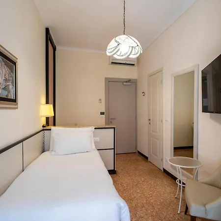 Palace Отель Диано-Марина