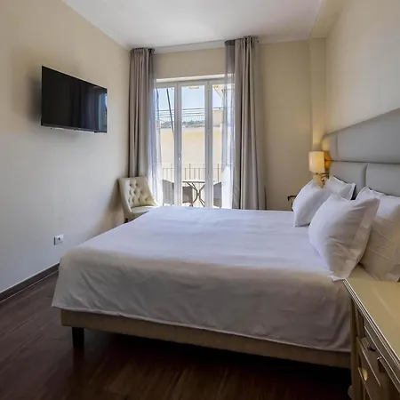 Palace 4* Диано-Марина