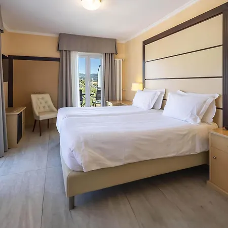 Palace Диано-Марина