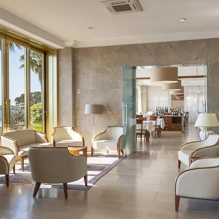 מלון Palace דיאנו מרינה