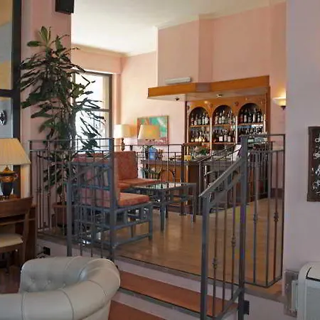 Palace 4* Діано-Марина